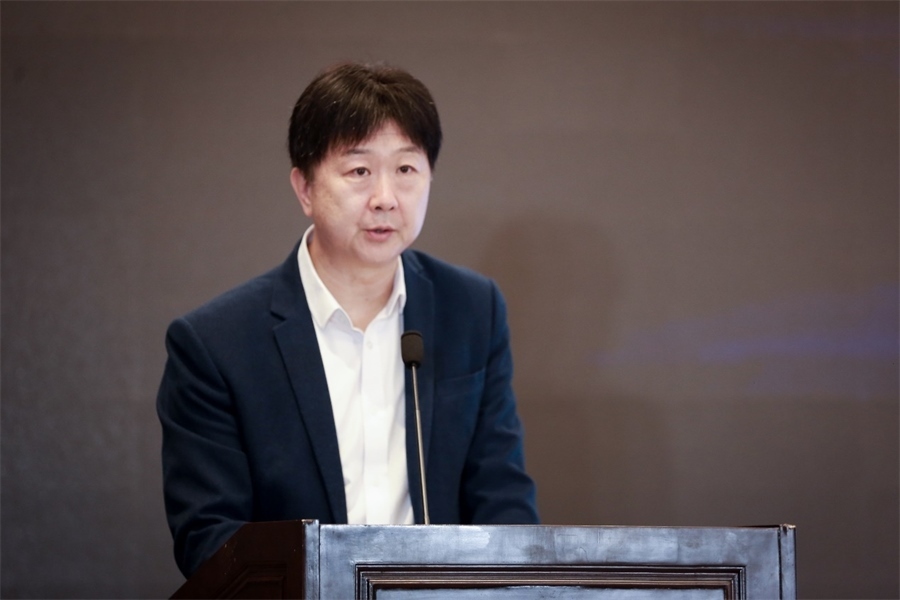 中國(guó)民主法制出版社黨委書(shū)記、社長(zhǎng)、總編輯 劉海濤