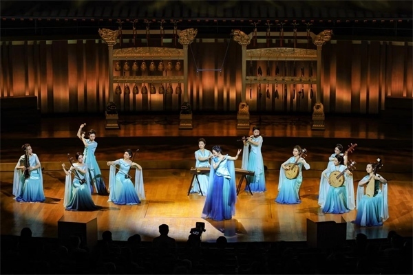 音樂會(huì)現(xiàn)場(chǎng)。中央民族樂團(tuán)供圖，房瀟攝
