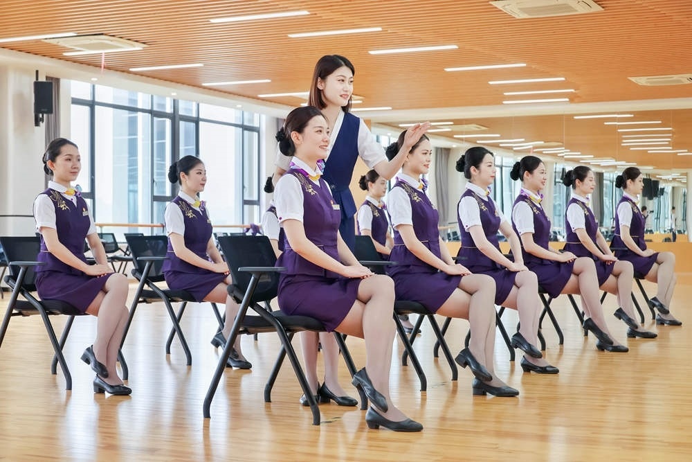 形象儀態(tài)塑造。