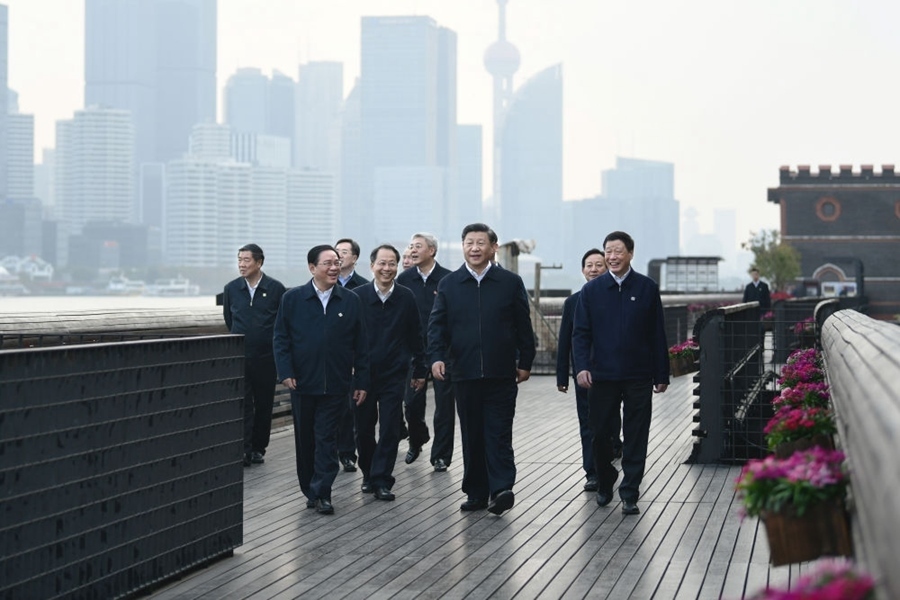 2019年11月2日，習(xí)近平在上海市楊浦區(qū)濱江公共空間楊樹浦水廠濱江段考察。