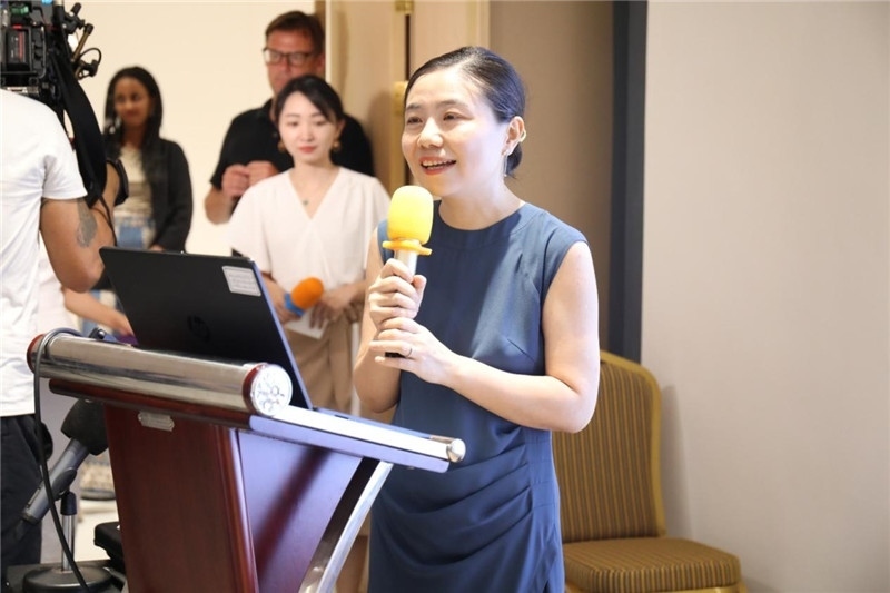 圖為吉布提孔子學院鄒燕舞院長為表彰儀式致辭。吉布提孔子學院供圖