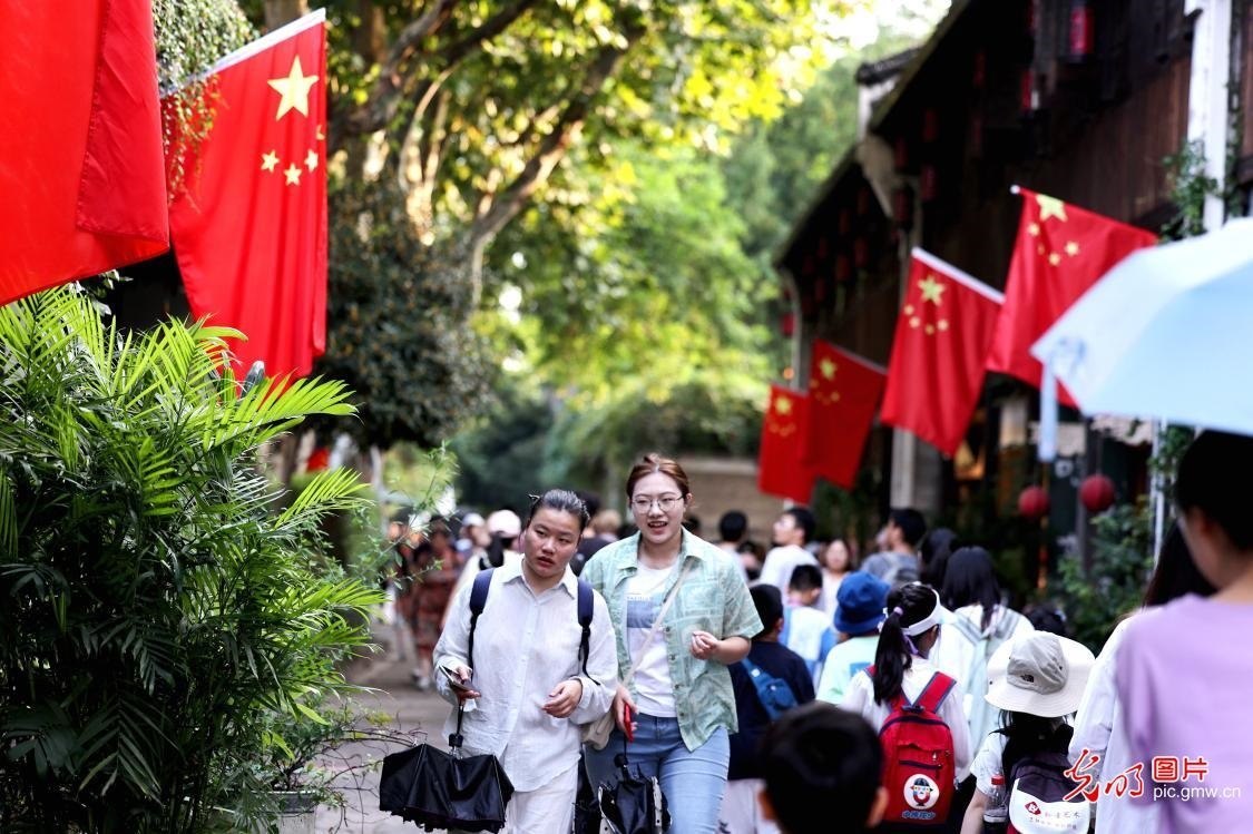 文體旅結(jié)合 杭州釋放“雙節(jié)”經(jīng)濟(jì)新動(dòng)能