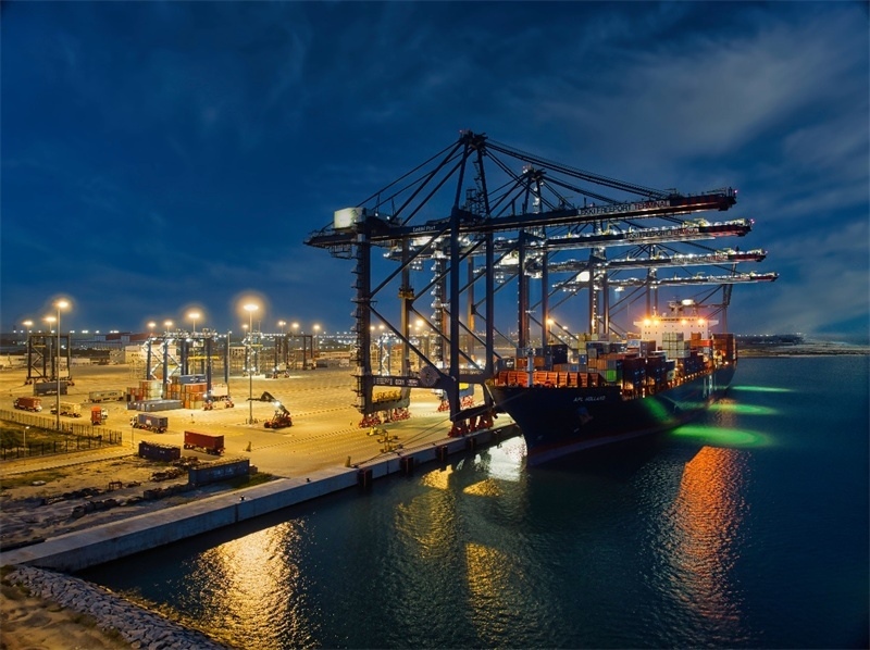萊基港實行7×24小時裝卸作業(yè)機制。受訪者供圖