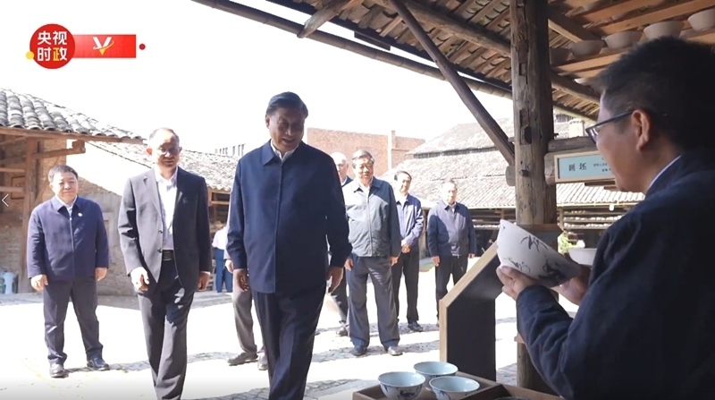 2023年10月11日，習近平在江西景德鎮(zhèn)考察。（視頻截圖）