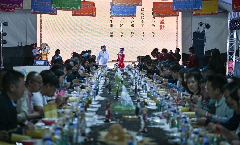 西藏味道美食體驗周活動現(xiàn)場。新華社記者晉美多吉 攝