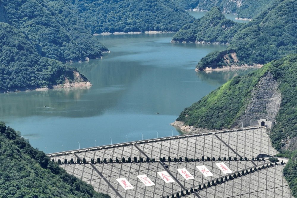 這是黑河金盆水庫（2023年7月16日攝，無人機(jī)照片）。新華社記者 邵瑞 攝