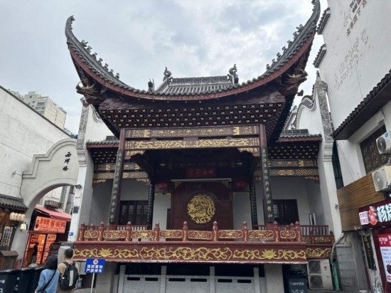 10月25日，長(zhǎng)沙太平老街一角。（本報(bào)記者 劉書(shū)文攝）