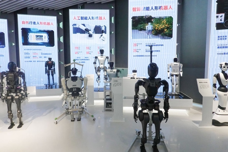 上?？萍紕?chuàng)新成果展（2023年11月28日攝）。