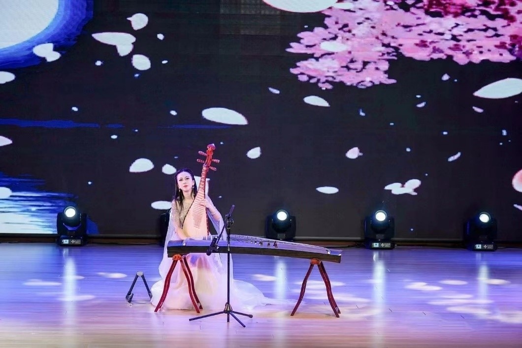 聯(lián)歡晚會(huì)現(xiàn)場。（主辦方供圖）