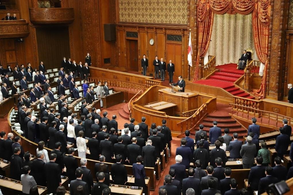 這是1月26日在日本東京拍攝的日本第213屆國會開幕式現場。新華社記者姜俏梅攝