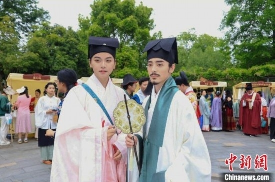 活動(dòng)現(xiàn)場(chǎng)。中國(guó)絲綢博物館 供圖
