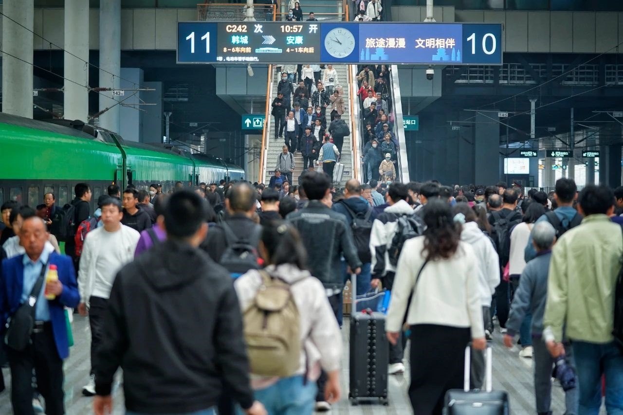 鐵路“五一”小長(zhǎng)假運(yùn)輸今日啟動(dòng)。國(guó)鐵集團(tuán)供圖