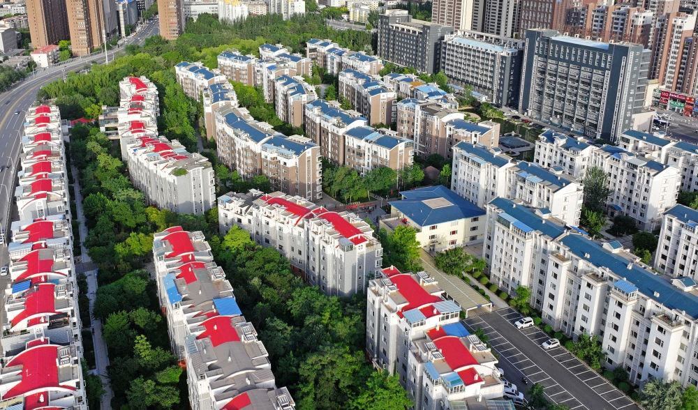 6月19日拍攝的長(zhǎng)城花園社區(qū)（無(wú)人機(jī)照片）。