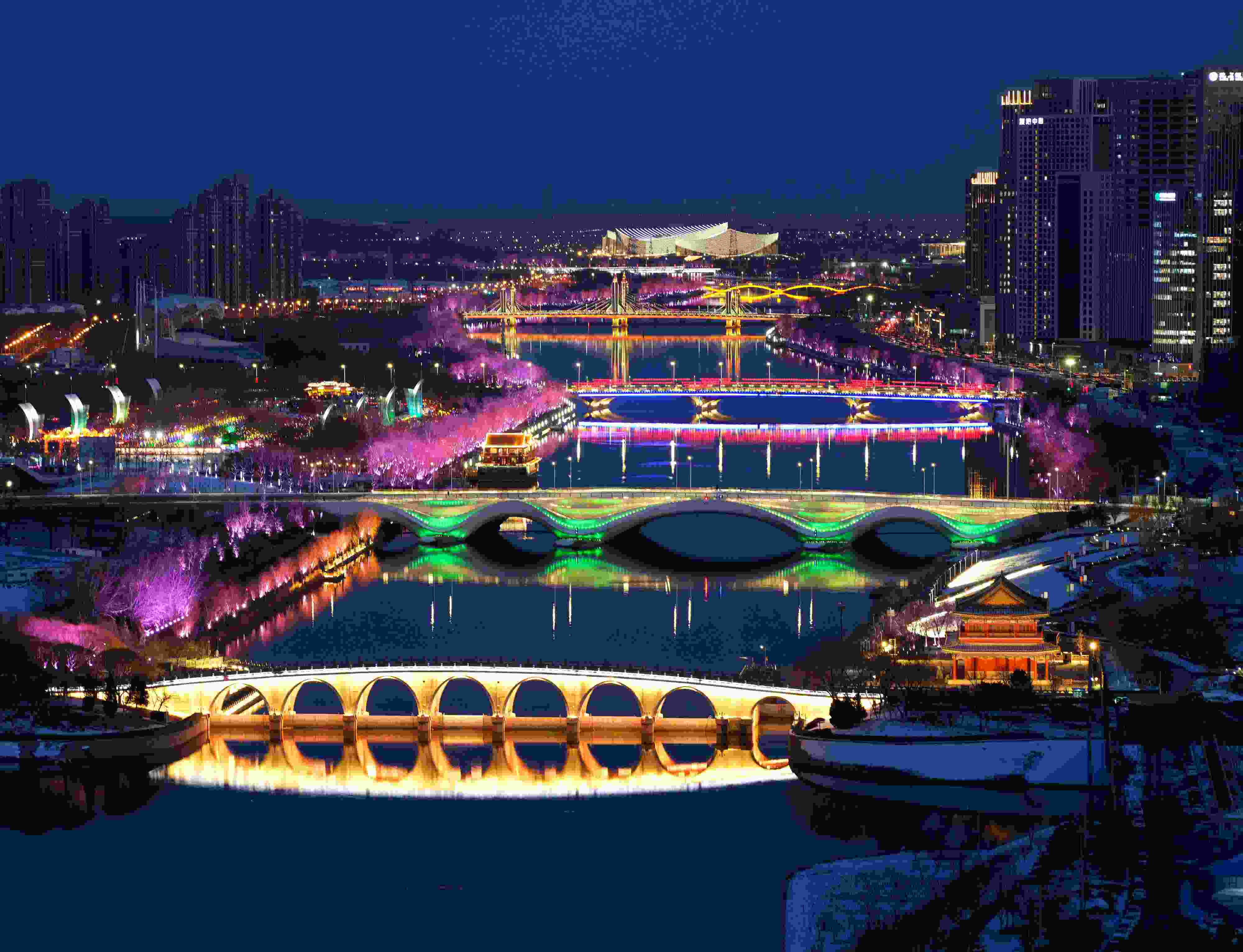 2024年2月22日，京杭大運(yùn)河北京通州段夜景。