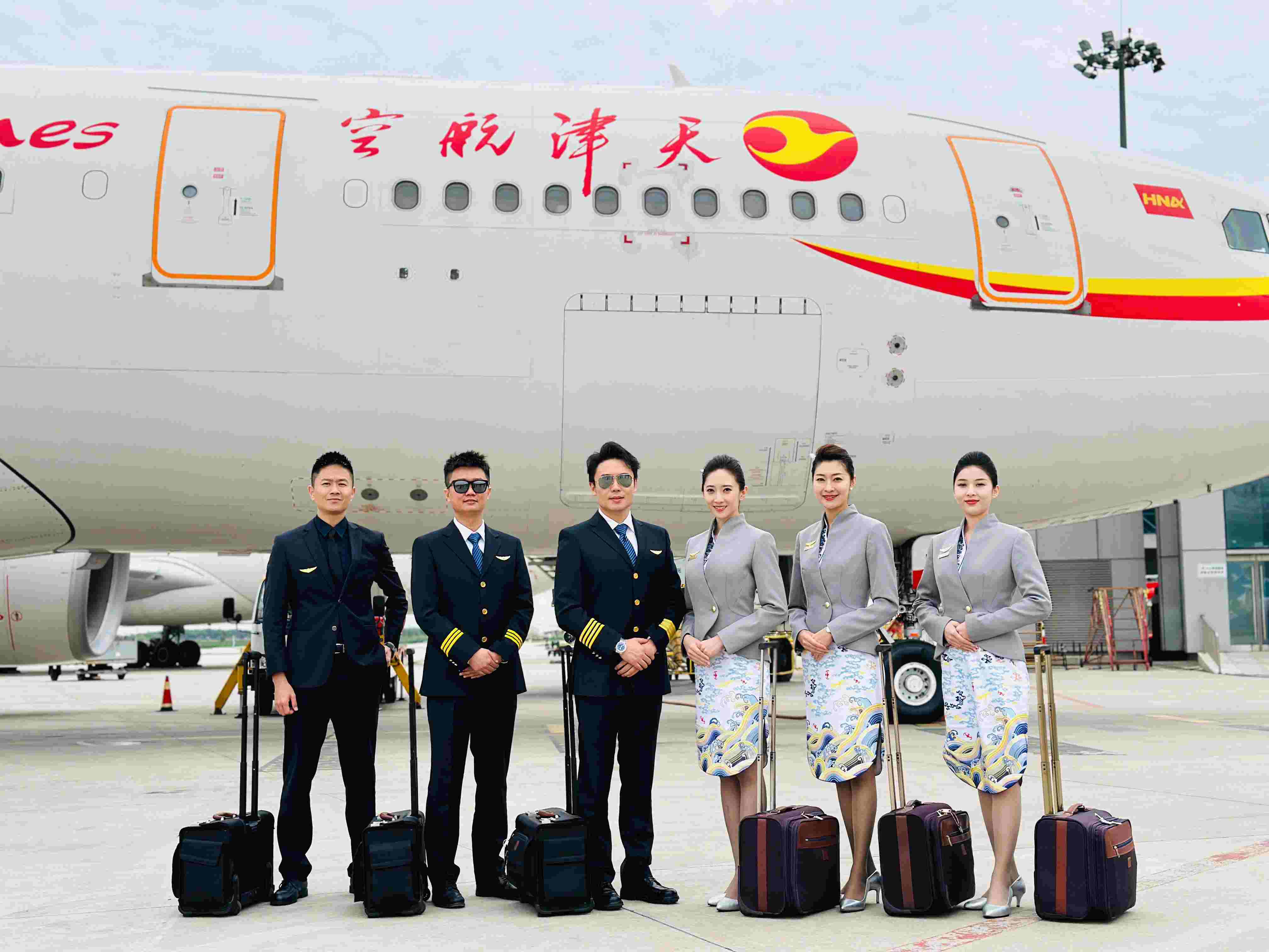 天津航空機組