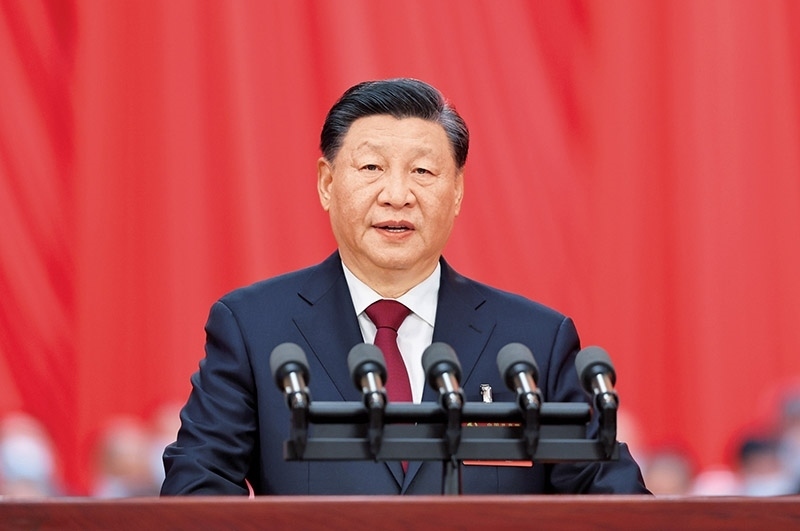 2022年10月16日，中國共產(chǎn)黨第二十次全國代表大會在北京人民大會堂開幕。習(xí)近平代表第十九屆中央委員會向大會作報告。 新華社記者 姚大偉/攝