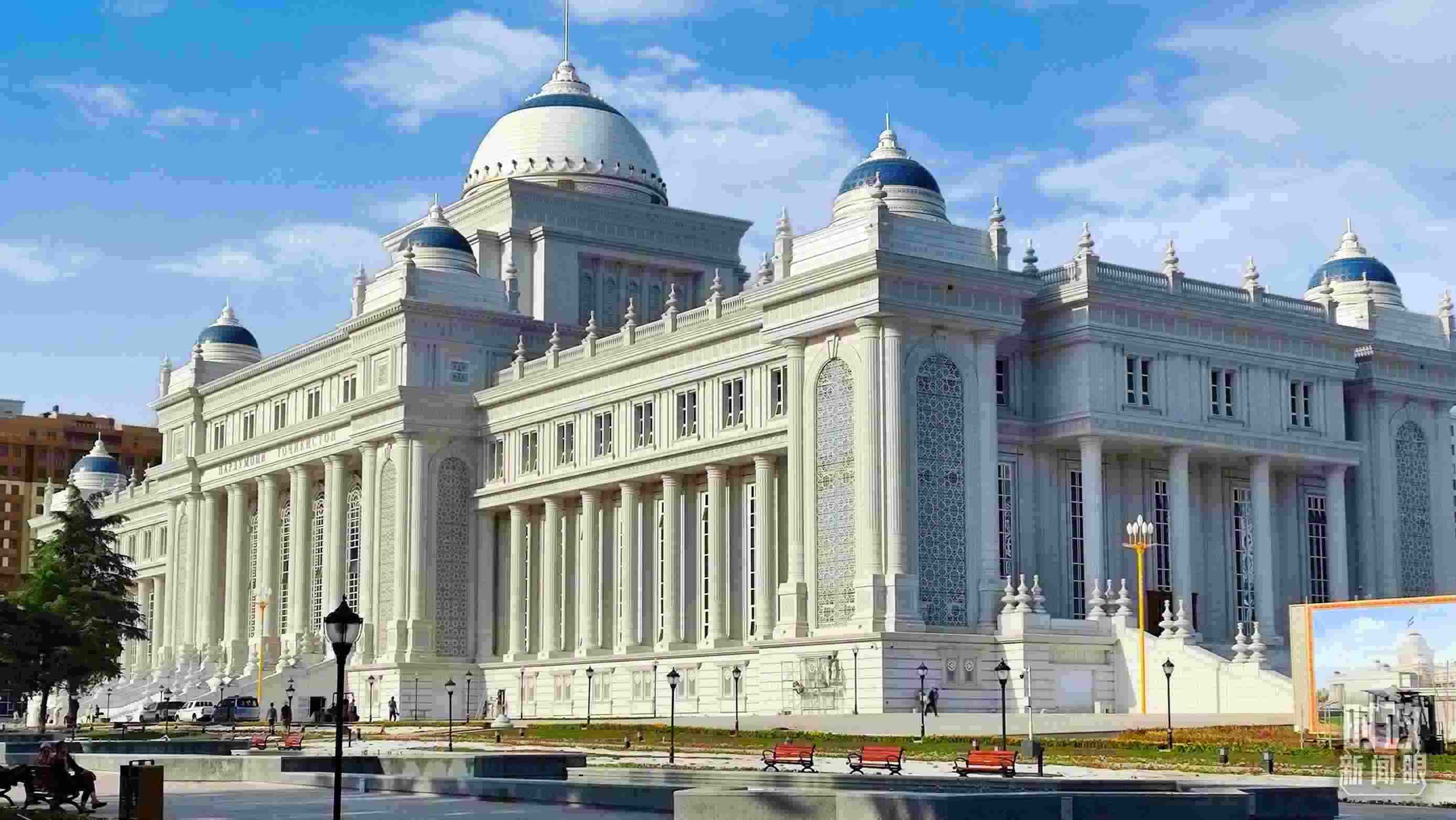 △中方援建塔議會(huì)大樓。（總臺(tái)記者員志軍拍攝）