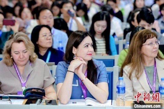 7月26日，2024國際英語教育中國大會(huì)在珠海開幕，圖為大會(huì)現(xiàn)場。(主辦方供圖)