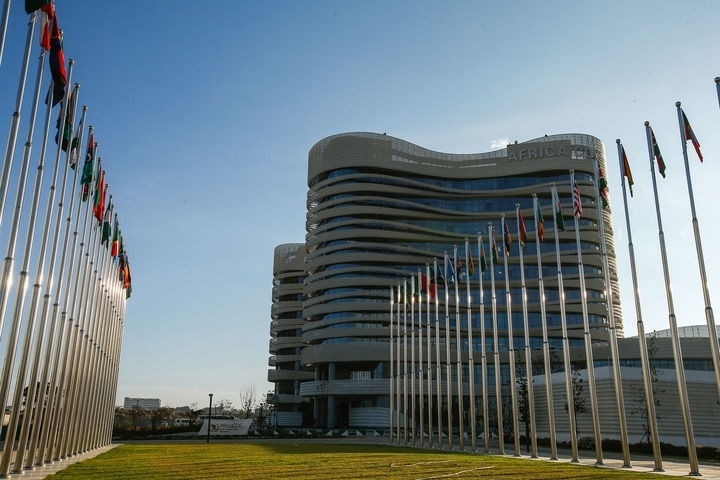 這是2024年1月31日在埃塞俄比亞首都亞的斯亞貝巴拍攝的非洲疾控中心總部大樓。新華社發(fā)（邁克爾·特韋爾德攝）