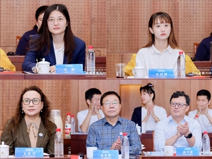 與會(huì)嘉賓。中國(guó)傳媒大學(xué)供圖