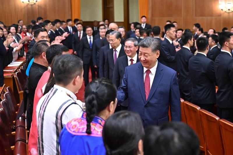 2024年9月29日晚，慶祝中華人民共和國成立75周年音樂會在京舉行。習近平總書記等黨和國家領導人，同3000多名觀眾一起觀看演出。
