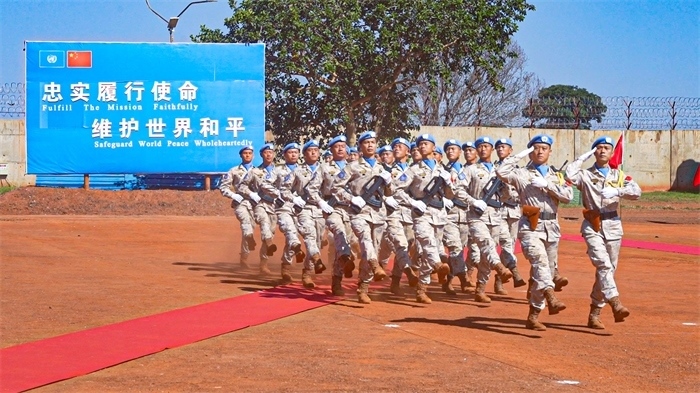 分列式接受各國來賓檢閱。王軍杰攝