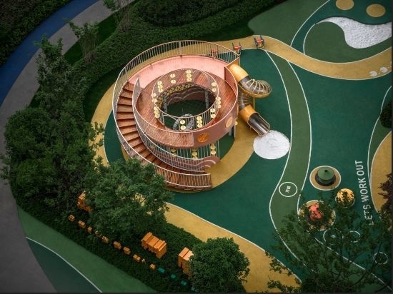 改造后的中鐵臻庭小區(qū)森林樹屋。 王碩敏 攝