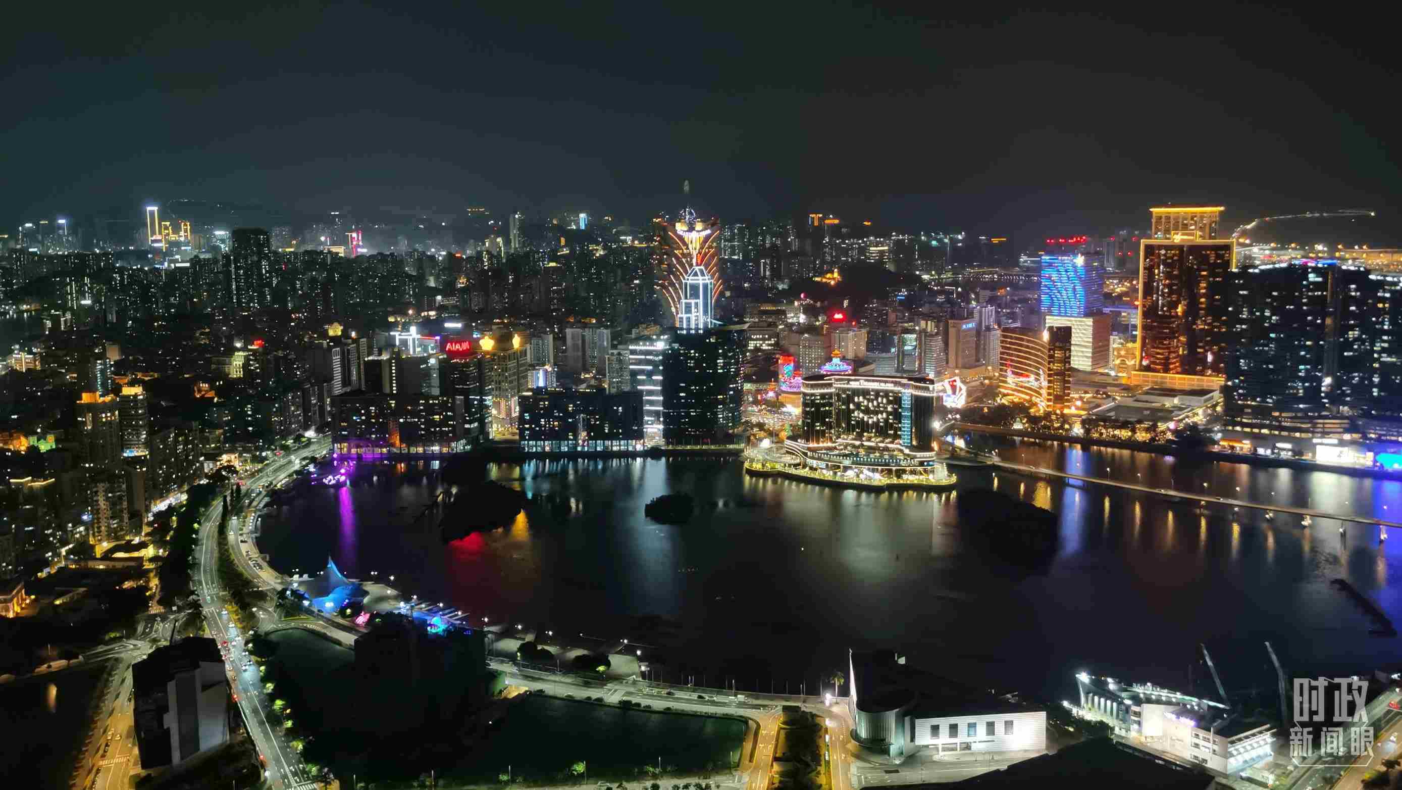 △澳門夜景。（總臺央視記者曹亞星拍攝）