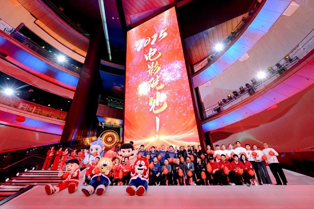 2025年春節(jié)檔電影主創(chuàng)合影。（圖片由主辦方提供）