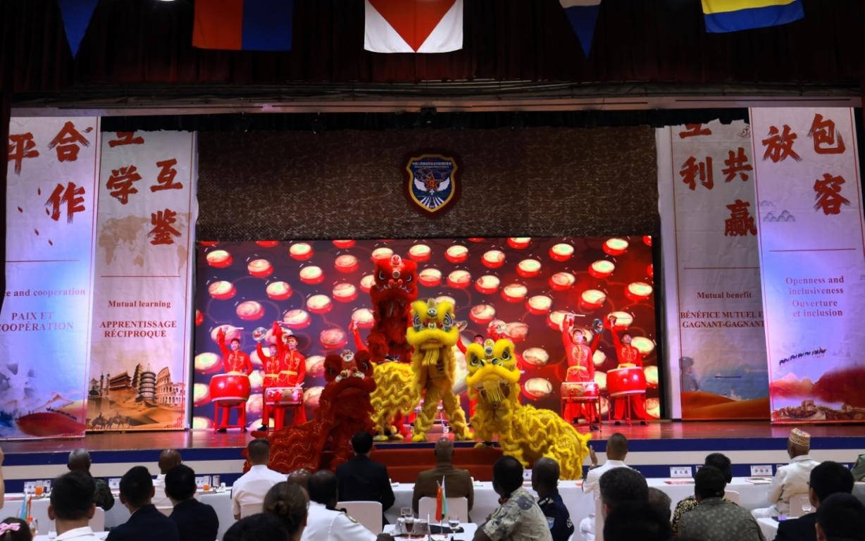 舞獅表演《金獅送福》。主辦方供圖