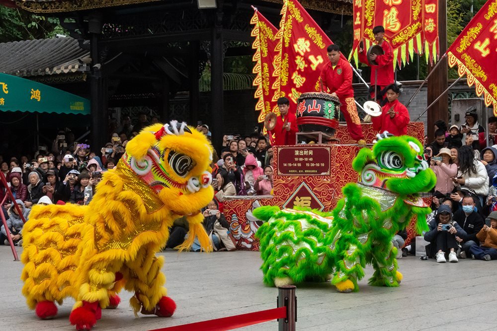 圖為廣東省佛山市祖廟的醒獅表演。