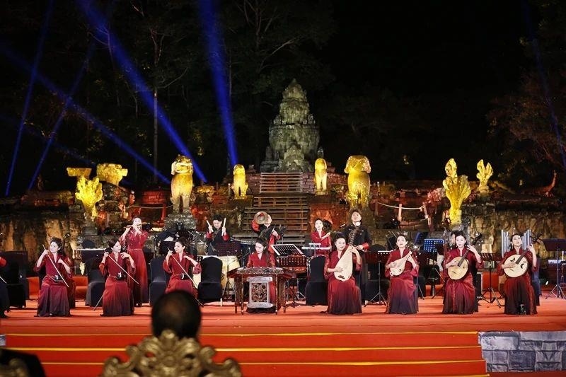2024年1月13日，在柬埔寨暹粒舉行的“中柬人文交流年”啟動(dòng)儀式。