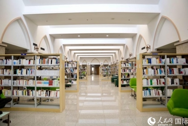 圖為吉布提國家圖書館一角。人民網(wǎng) 塔里克·易卜拉欣攝