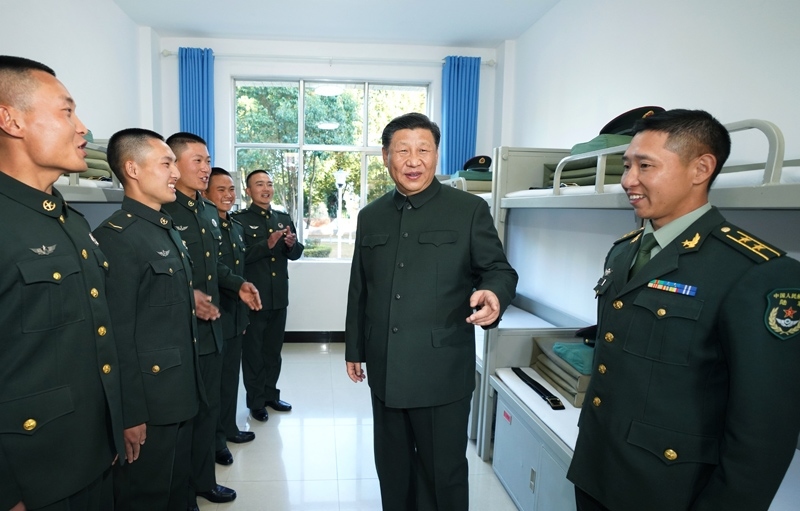 2020年1月19日，習(xí)近平主席視察駐云南部隊(duì)，深入邊防一線，看望慰問官兵。
