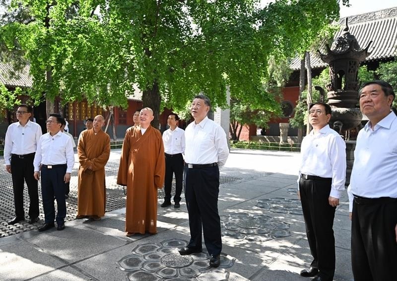 △2025年5月19日，習(xí)近平總書記在河南洛陽(yáng)白馬寺考察。